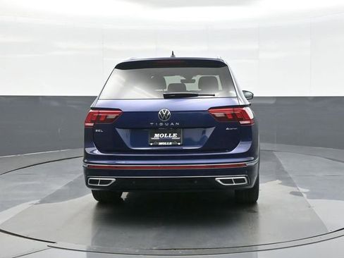 Used 2024 Volkswagen Tiguan SEL R-Line w/ MDO Package, Two-Row AWD/4WD image 6