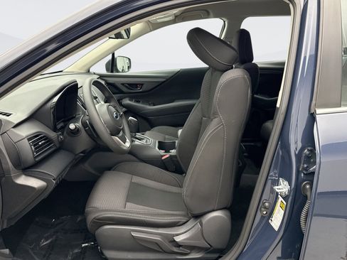 Used 2025 Subaru Outback image 11