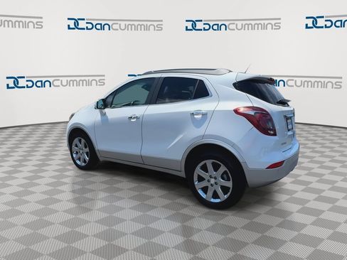 Used 2019 Buick Encore Essence w/ Experience Buick Package FWD image 6