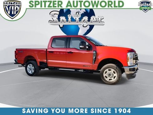 Used 2025 Ford F250 XLT image 1