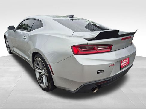 Used 2018 Chevrolet Camaro LT w/ RS Package RWD image 4