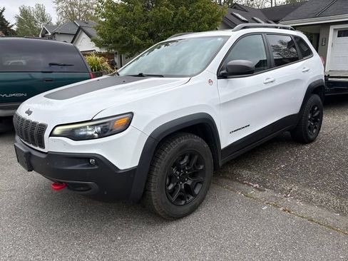 Used 2021 Jeep Cherokee Trailhawk AWD/4WD image 5