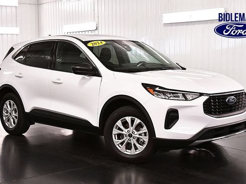 Used 2024 Ford Escape Active w/ Tech Pack #1 AWD/4WD image 1