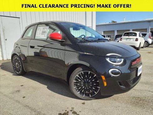 New 2024 FIAT 500 e (RED) image 1
