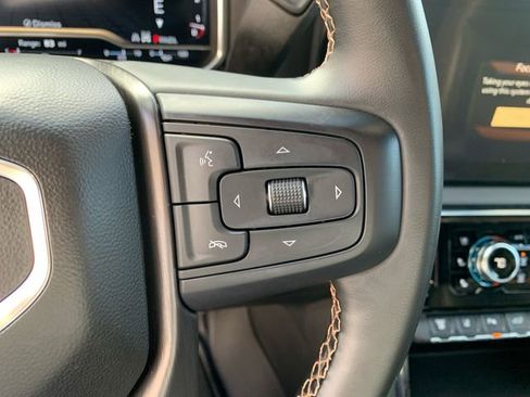 Used 2024 GMC Sierra 2500 AT4 w/ Technology Package image 23