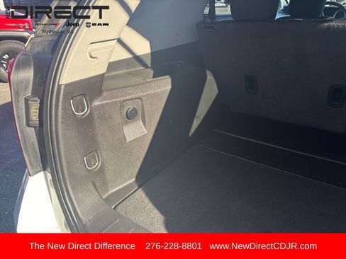 Used 2015 Chevrolet Equinox LT w/ Driver Convenience Package image 25