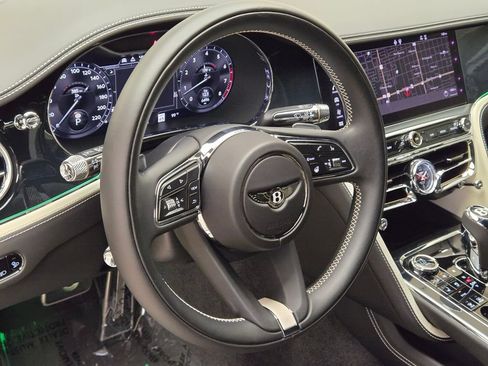 Certified 2024 Bentley Flying Spur W12 AWD/4WD image 35