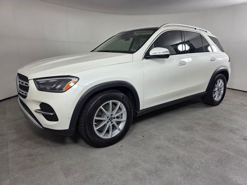 Certified 2024 Mercedes-Benz GLE 450 4MATIC image 8