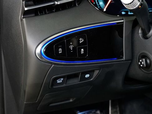 Used 2025 Genesis GV70 3.5T Sport w/ Sport Prestige Package image 12