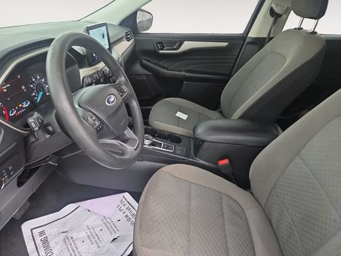 Used 2022 Ford Escape SE FWD image 9