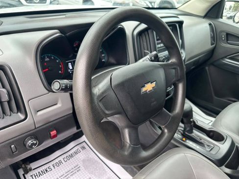 Used 2015 Chevrolet Colorado W/T RWD image 12