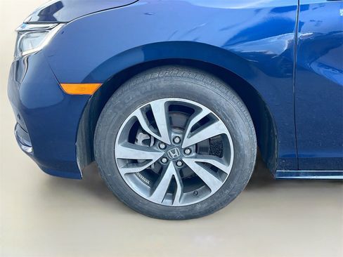 Used 2023 Honda Odyssey Touring image 34