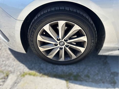 Used 2015 Hyundai Sonata Sport FWD image 13