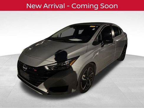 Certified 2024 Nissan Versa SR FWD image 2