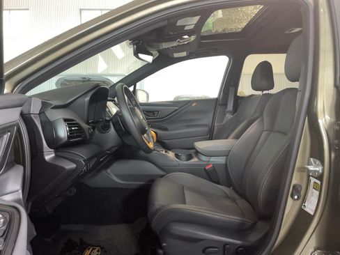 Used 2025 Subaru Outback Wilderness AWD/4WD image 8