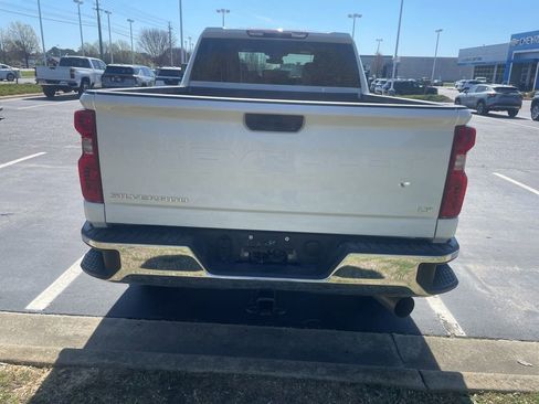 Used 2025 Chevrolet Silverado 2500 LT w/ Convenience Package image 4