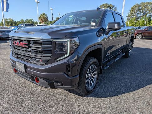 Used 2023 GMC Sierra 1500 AT4 w/ Technology Package image 11