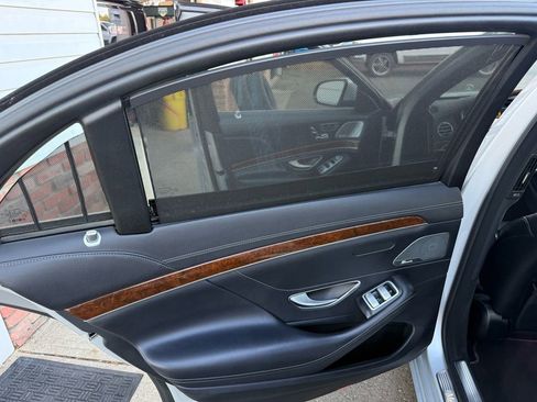 Used 2015 Mercedes-Benz S 550 4MATIC image 22