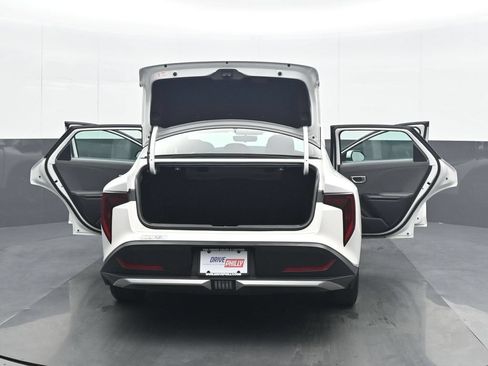 Used 2025 Kia K4 FWD image 26