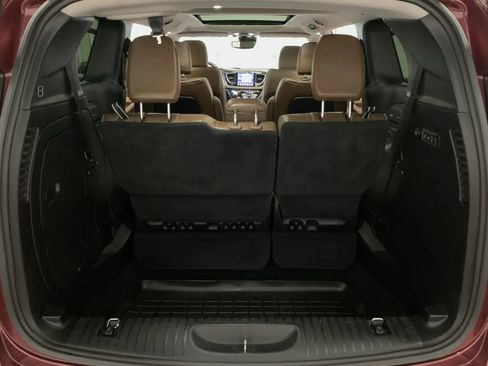 Used 2019 Chrysler Pacifica Limited w/ Advanced Safetytec Group image 45