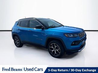 Used 2025 Jeep Compass Limited AWD/4WD video 1