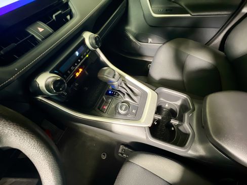 Used 2023 Toyota RAV4 LE image 24