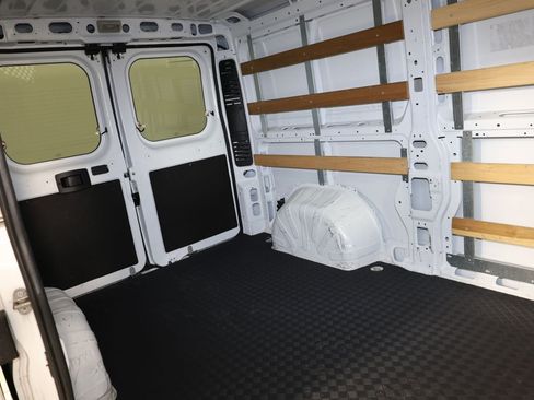 Used 2025 RAM ProMaster 2500 w/ U-Haul Equipment Group FWD image 26