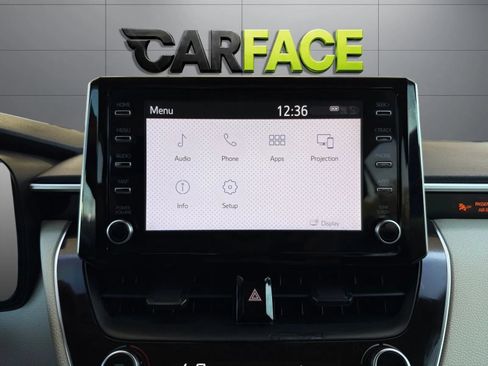 Used 2020 Toyota Corolla LE FWD image 29