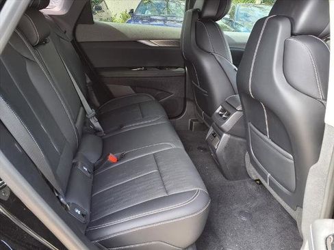 New 2026 Cadillac Optiq Sport 2 image 10