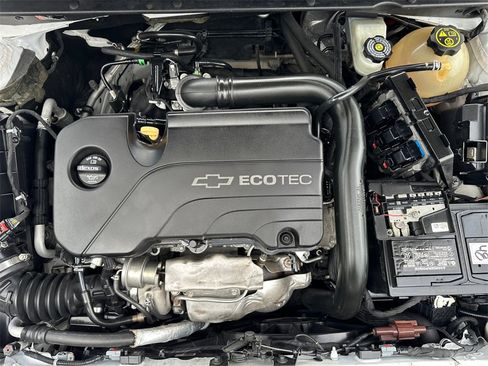 Used 2020 Chevrolet Malibu LT image 19