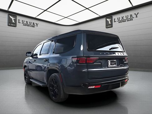 Used 2023 Jeep Wagoneer Series II image 6