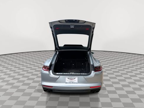 Used 2018 Porsche Panamera 4S w/ Premium Package Plus AWD/4WD image 21