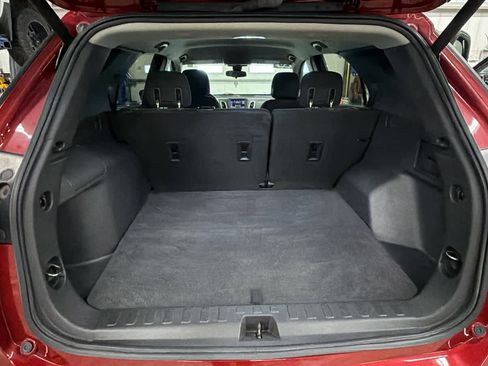 Used 2020 Chevrolet Equinox LT image 25