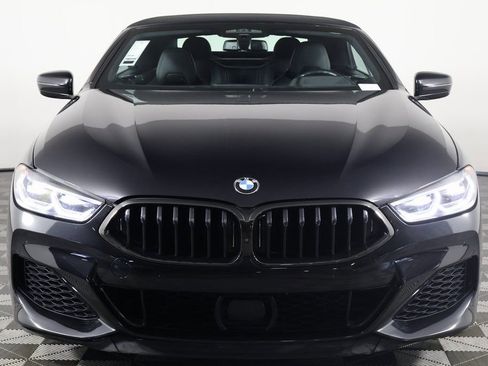 Used 2022 BMW M850i xDrive Convertible image 2