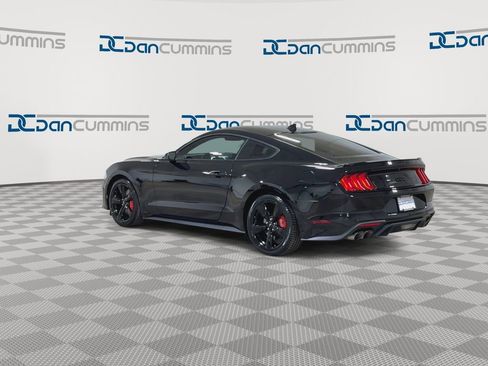 Used 2021 Ford Mustang GT Premium w/ Equipment Group 401A RWD image 6