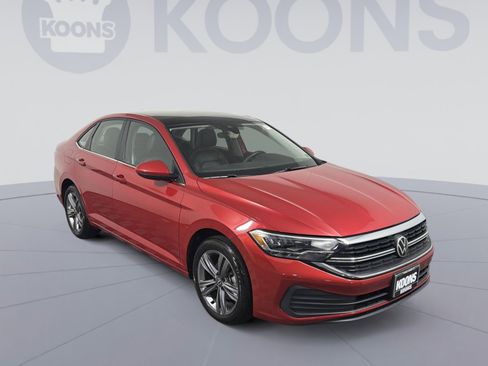 Used 2023 Volkswagen Jetta SE image 10