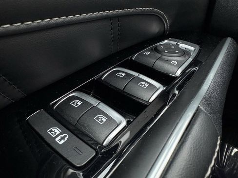 Used 2021 Kia Sorento SX image 13