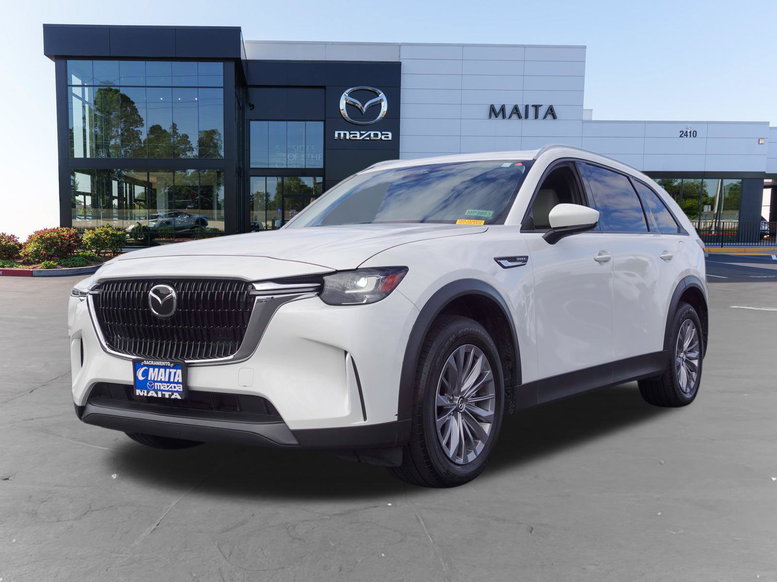 Used 2024 MAZDA CX-90 Plug-In Hybrid w/ Preferred AWD/4WD image 10