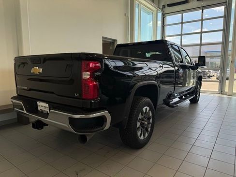 Used 2024 Chevrolet Silverado 3500 LT w/ Convenience Package AWD/4WD image 33