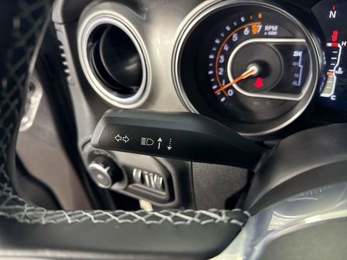 Used 2021 Jeep Wrangler Unlimited Sahara AWD/4WD image 16