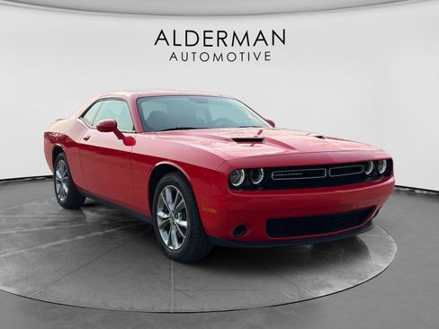 Used 2020 Dodge Challenger SXT AWD/4WD image 7