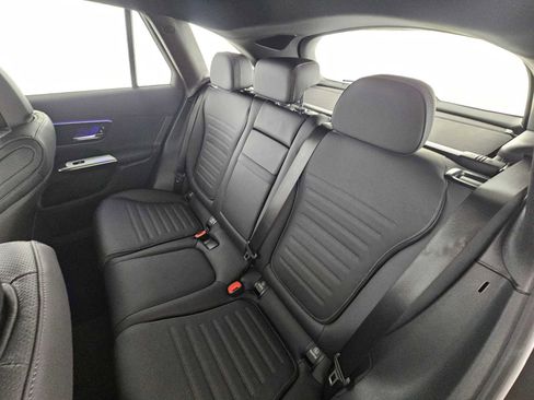 New 2026 Mercedes-Benz GLC 43 AMG 4MATIC image 17