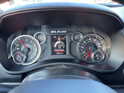 Used 2024 RAM 2500 Big Horn image 9