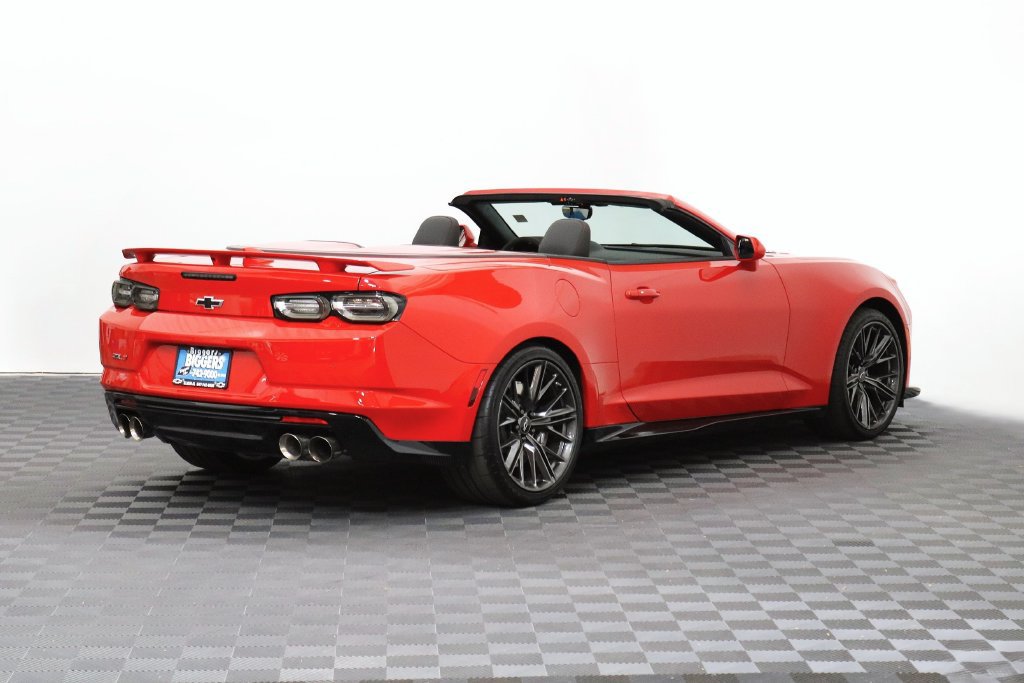 Certified 2024 Chevrolet Camaro ZL1 RWD image 12