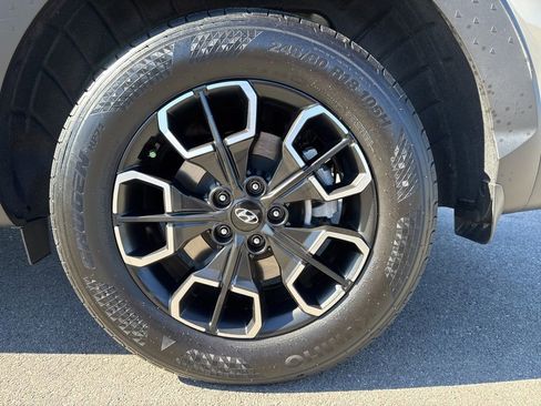 Used 2024 Hyundai Santa Cruz SEL image 15