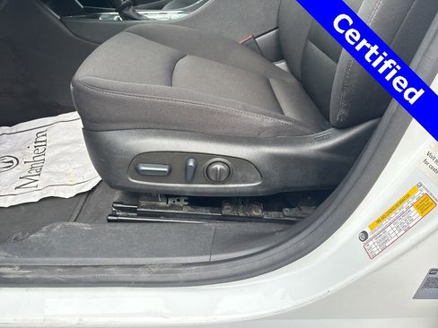 Used 2024 Chevrolet Malibu LT image 8