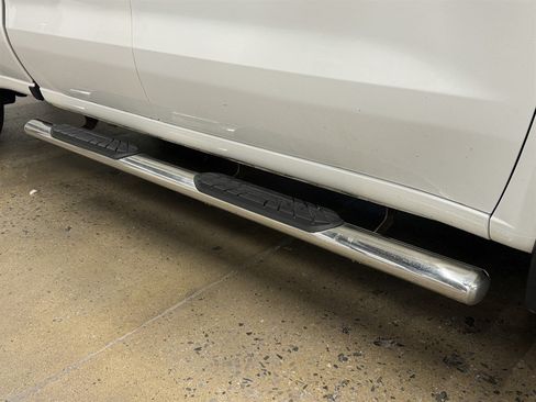 Used 2019 Chevrolet Silverado 1500 LT w/ All-Star Edition AWD/4WD image 21