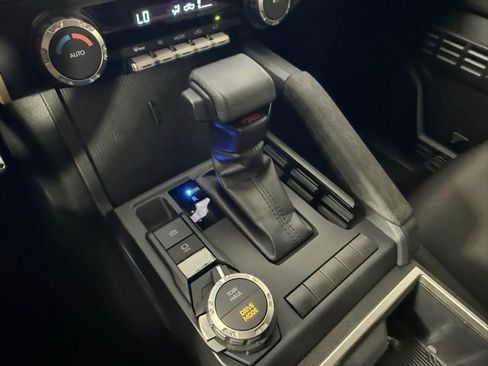 Used 2024 Toyota Tacoma TRD Sport image 31