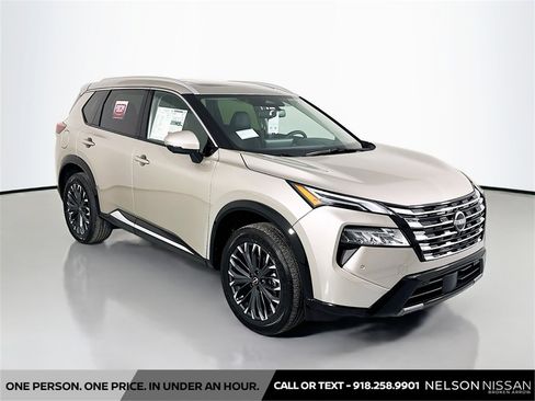 New 2026 Nissan Rogue Platinum image 3