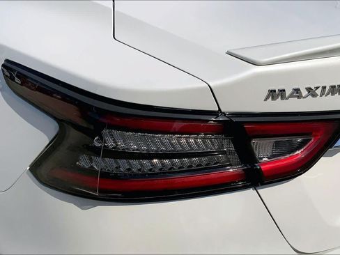 Used 2019 Nissan Maxima Platinum FWD image 26